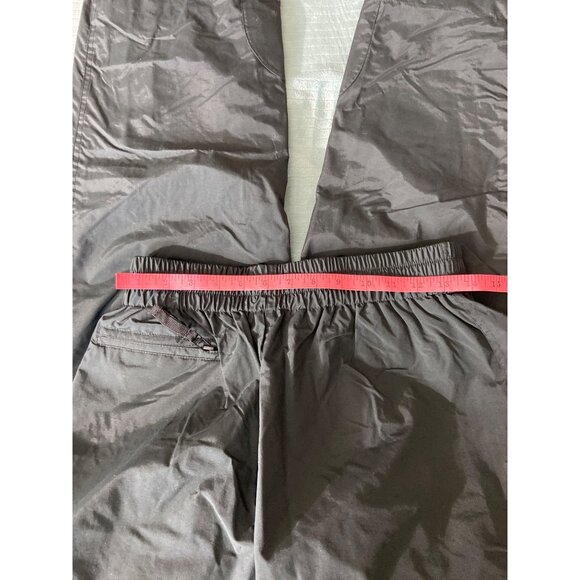 Obermeyer Ladies Ski Pants Size 10 Black Nylon Waterproof WinterSports - Picture 6 of 9